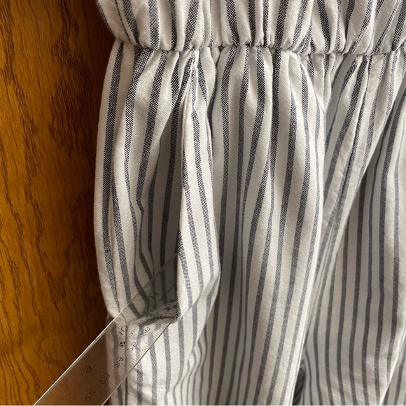 H&M Off-the-Shoulder Striped Jumpsuit 100% Cotton Side Pockets Elastic Neck Sz 6 - Picture 7 of 15